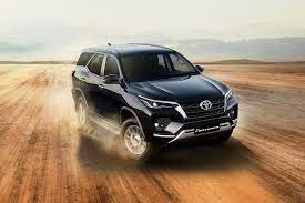 toyota-fortuner-big-1